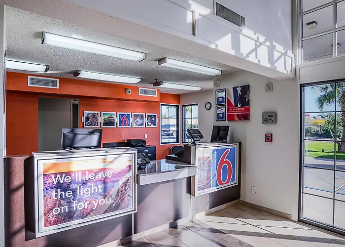 6 Tucson, Az - North Hotel
