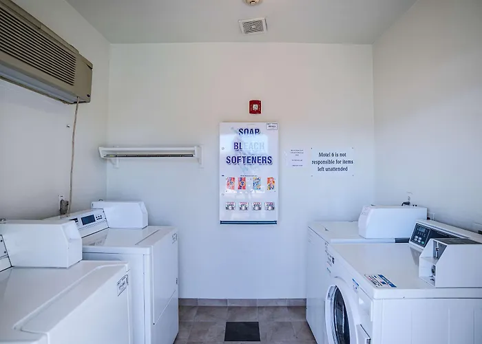 Hotel 6 Tucson, Az - North 4*